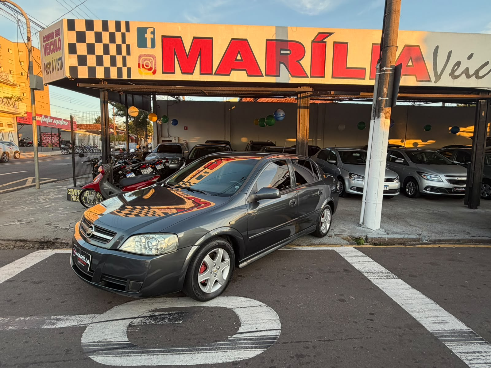 Chevrolet Astra Sedan 2.0