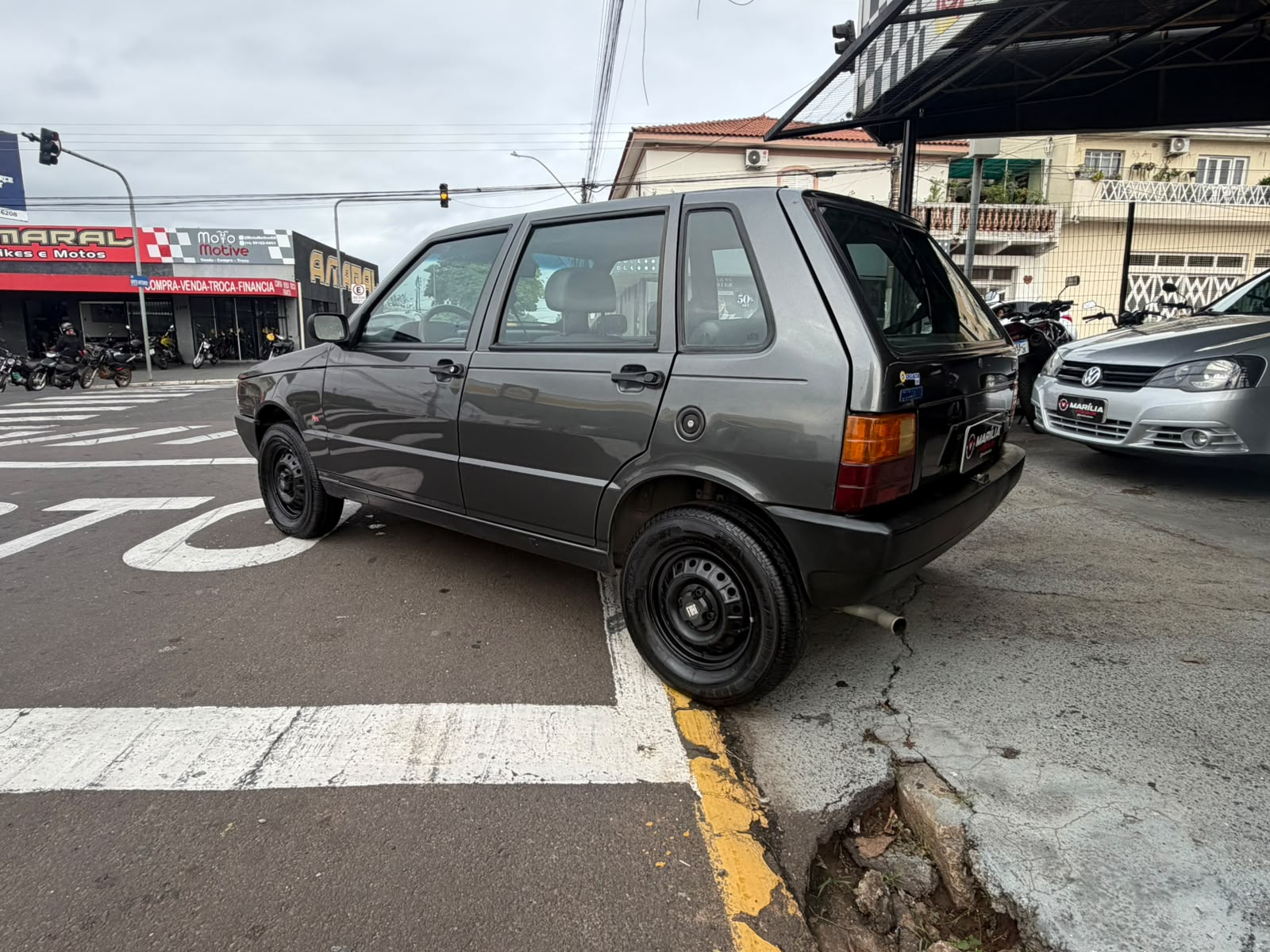 Foto 2 de Fiat Uno Fire 1.0